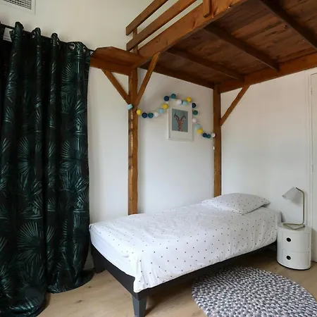 Hébergement de vacances And Pavilion With Pool At Pic Saint-loup Assas